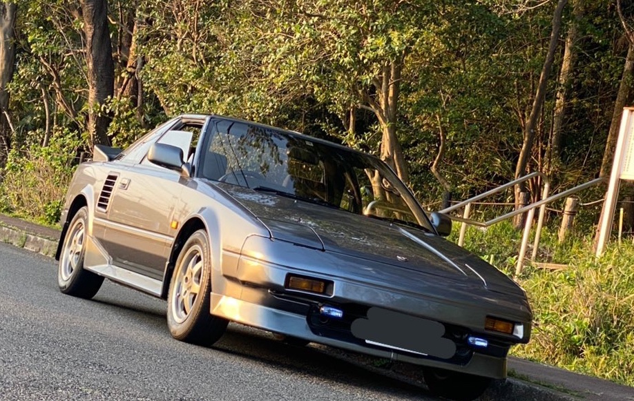 AW11
